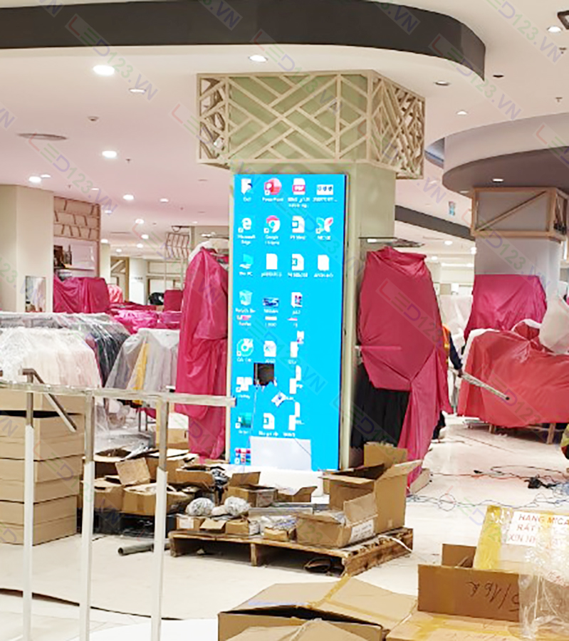 Màn hình led P3 tại ngành hàng thời trang của trung tâm thương mại AEON Mall Hà Đông 8